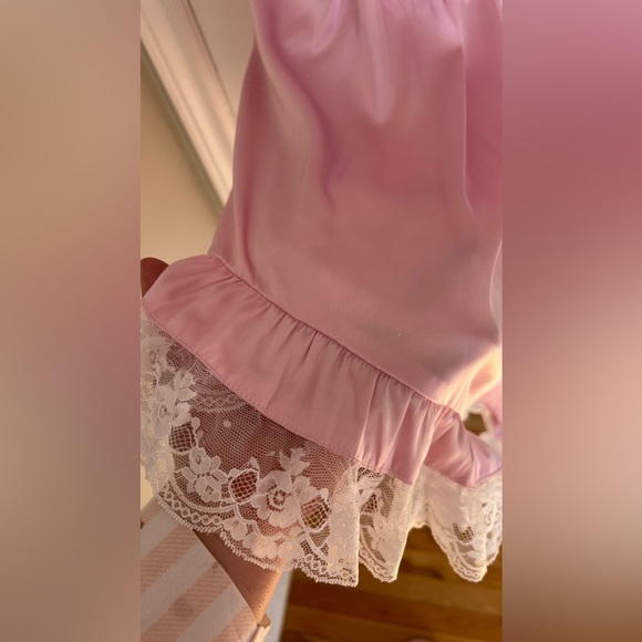 Rose babydoll lace trim romper - Picture 6 of 7